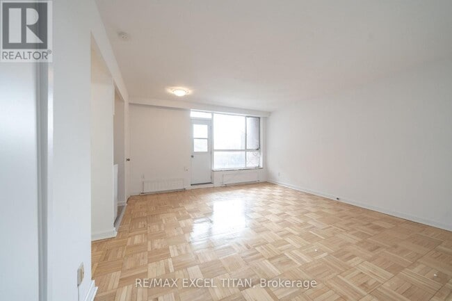 Photo - 165 Cosburn Ave. Unit 301