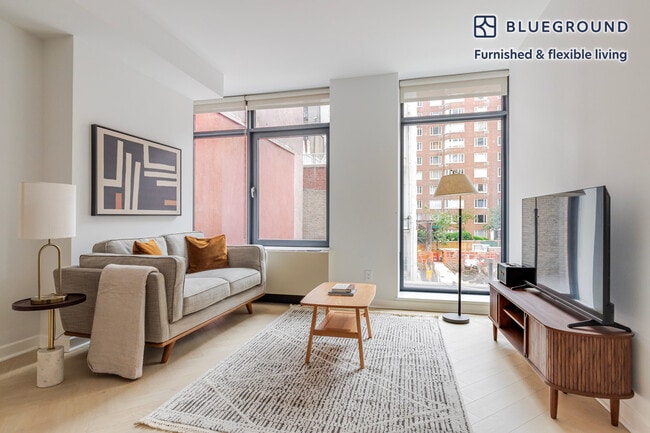 Building Photo - 49 E 34th St