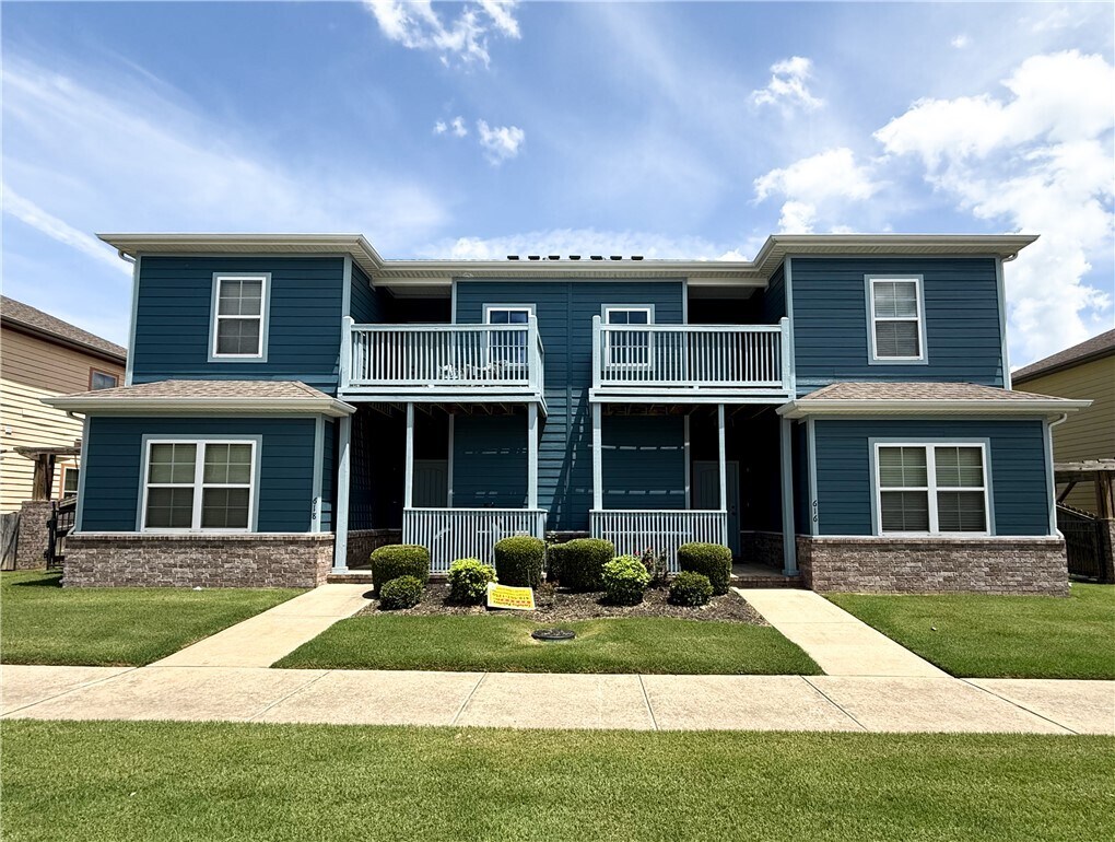 Photo - 618 N Wordsworth Ln