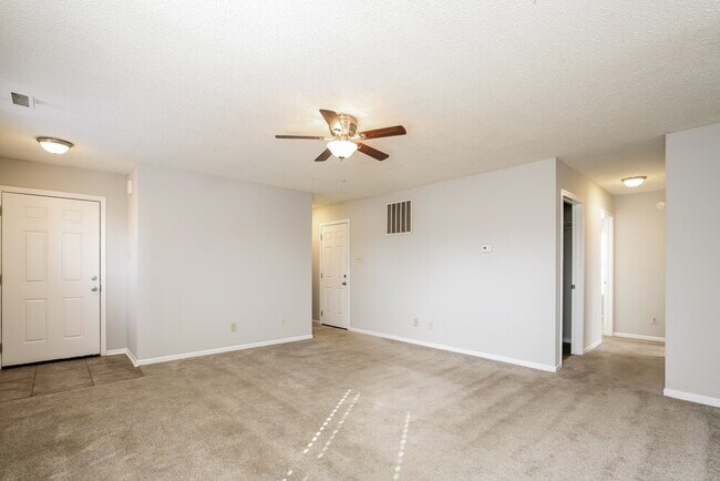 Photo - 10860 Wymm Ln