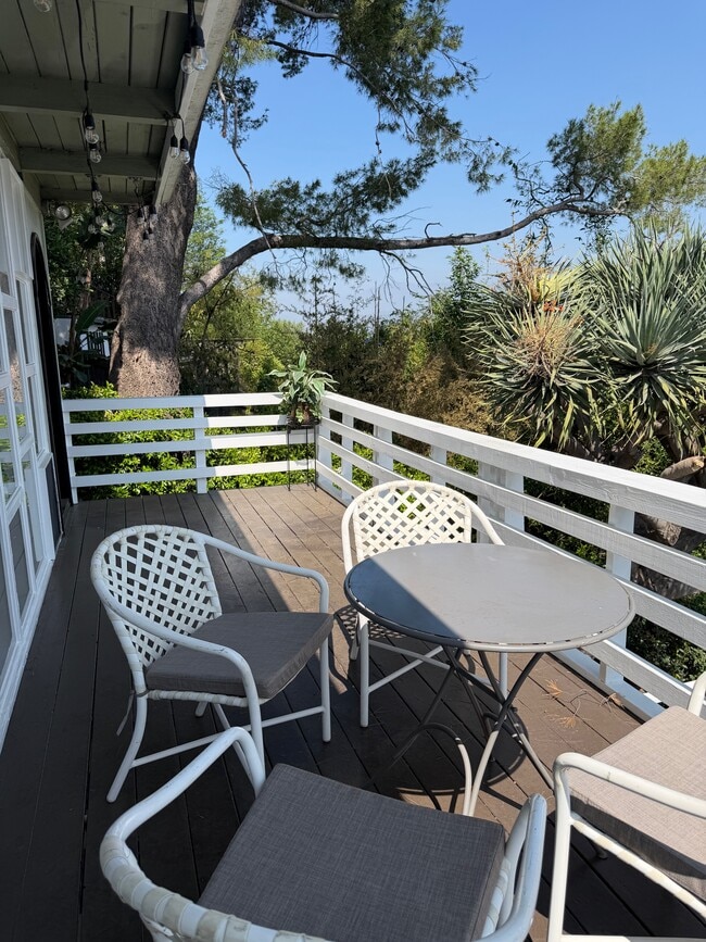 Terraza con vistas - 518 1/2 Crane Blvd