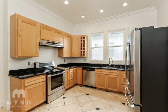 Photo - 612 1/2 15th St