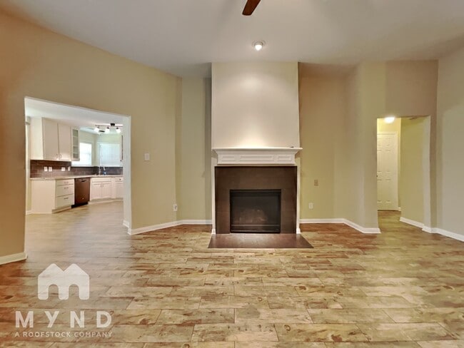 Photo - 2810 Orchid Tree Ln