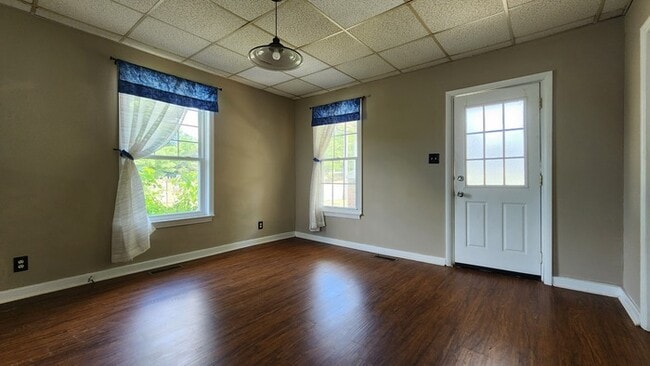 Photo - Renovated Cottage For Rent