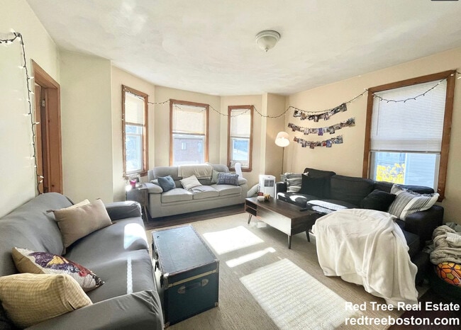 Photo - 203 Hillside St Unit 2