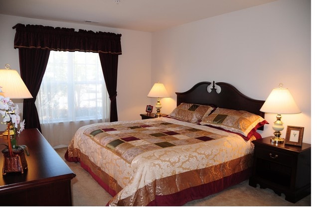 Hyde Park Village (Ages 55+)