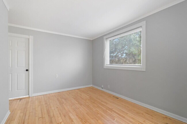 Photo - 1144 N Austin Blvd Unit 1