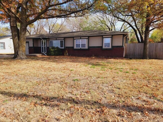 Photo - 1744 S Lark Ln