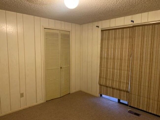 Photo - 1140 College Ave Unit 1140 1/2 College Avenue