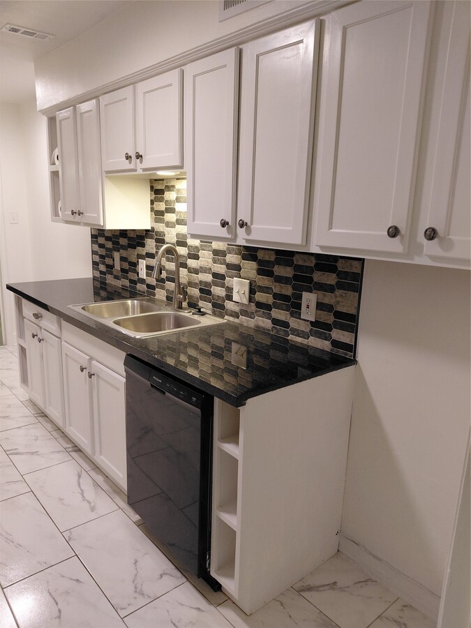 Photo - 13150 Trail Hollow Dr