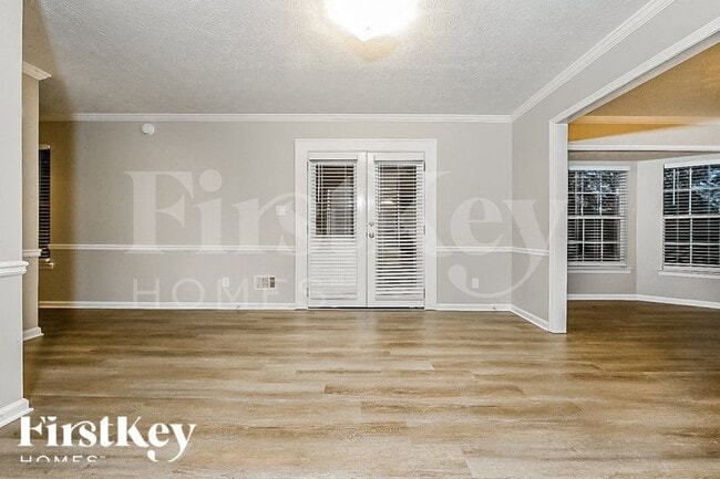 Photo - 210 Sharon Acres Ct