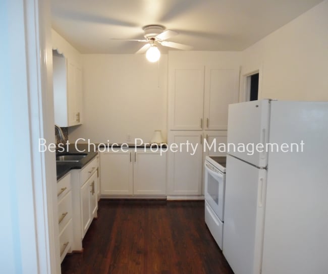 Photo - 811 S B St