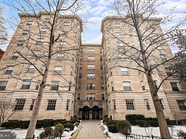 Building Photo - 1801 16th St NW