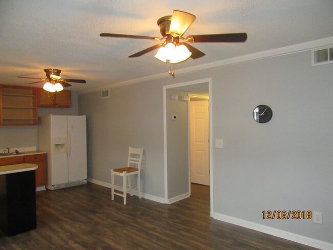 Photo - 4150 Horseshoe Rd N