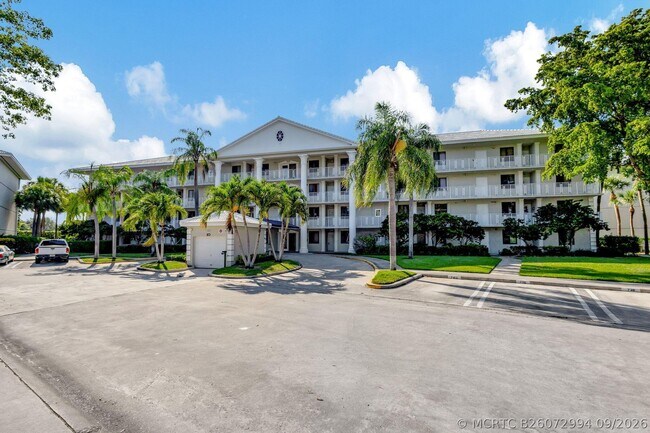 2741 Village Blvd Unit 104