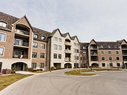 Photo - 1800 Amberley Ct Unidad 301 Rental