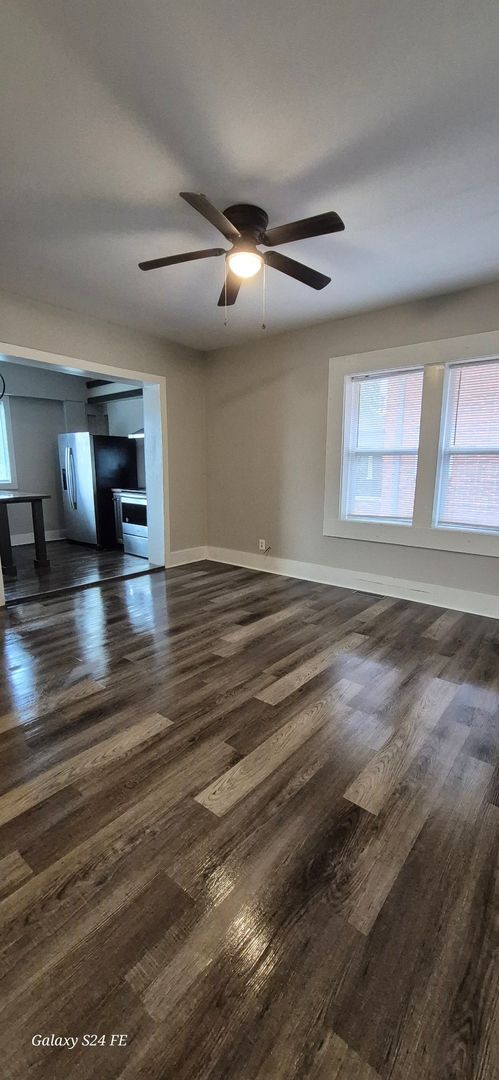 Photo - 2420 Linden Ave Unidad 2