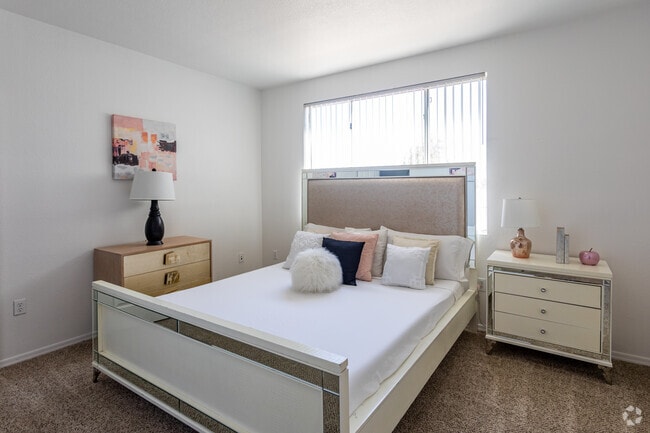 2HAB, 2BA - 1,093&nbsp;ft² - Red Rox Villas