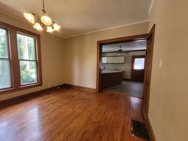 757-759 17th Street