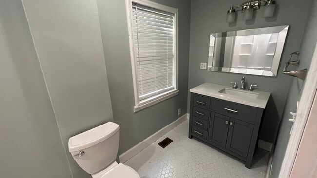 Photo - Renovated larg single family home! 2,200+ sf