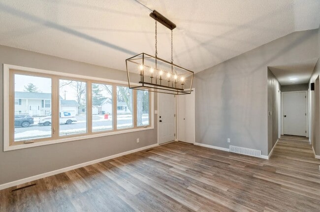 Photo - 1412 Johnson St