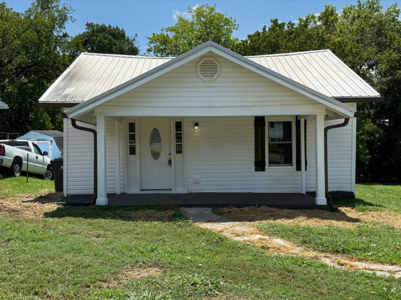 Photo - 1008 Avenue A