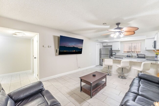 Photo - 4441 Rich Dr