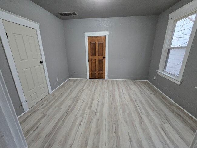 Photo - 1608 W Lincoln Ave Unidad 4