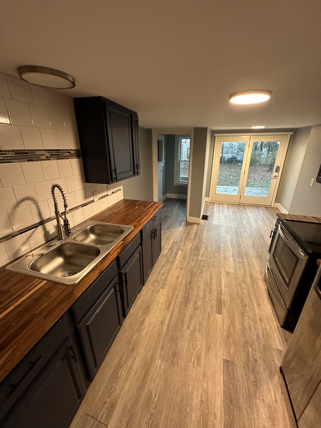 Photo - 178 Birch St