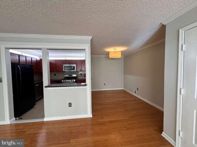 Photo - 34 Feiler Ct