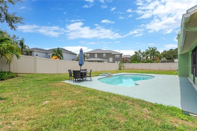 Photo - 5021 Bridgeport Dr