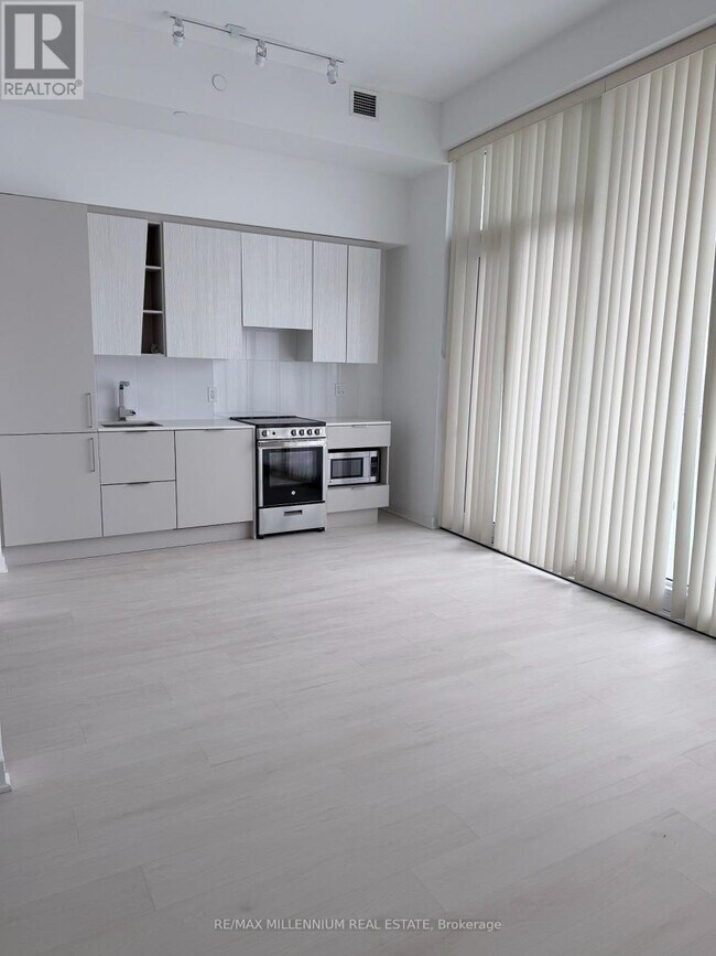 Photo - 3900 Confederation Pkwy Unit 5901