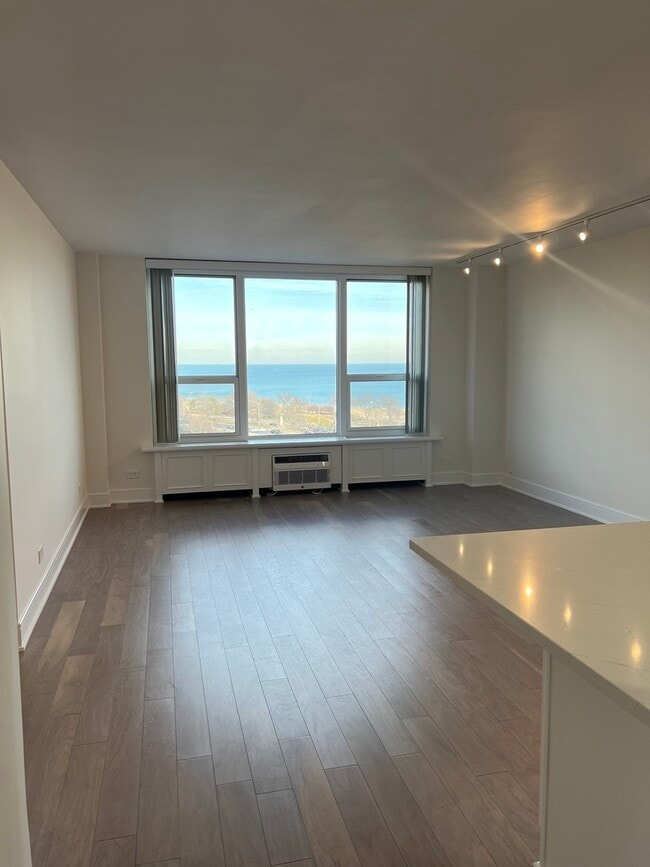 Photo - 1550 N Lake Shore Dr Unit 10C