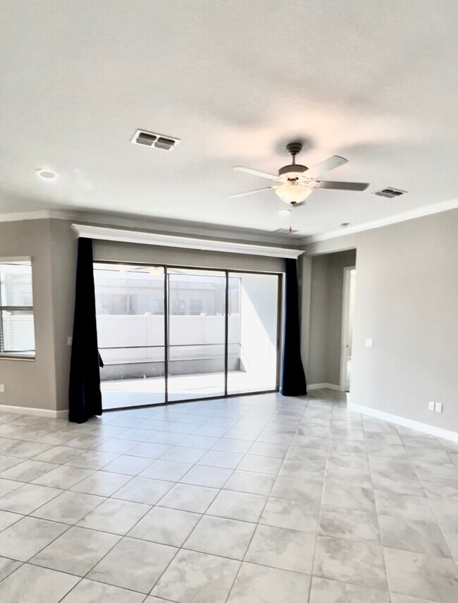 Photo - 2766 Hilliard Dr