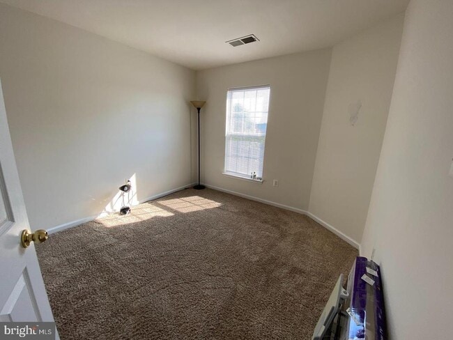 Photo - 108 Davidson St