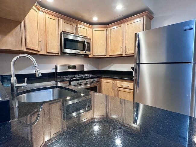 Photo - 8 Juniper St Unit 18