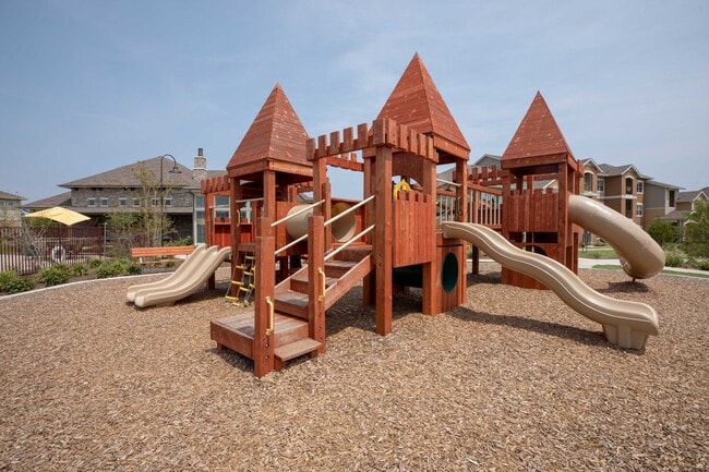 Photo - The Royse at Parker Boulevard Apartments