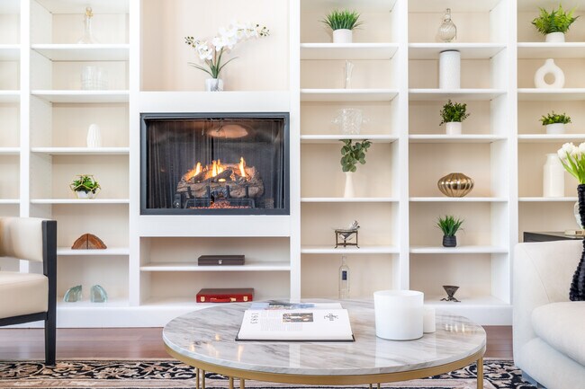 Photo - 9 Belshyre Ct