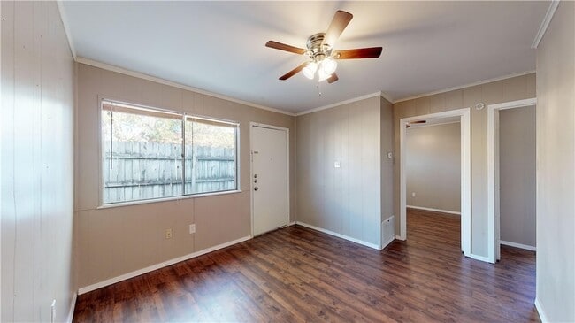 Photo - 204 Lynn Dr Unidad A