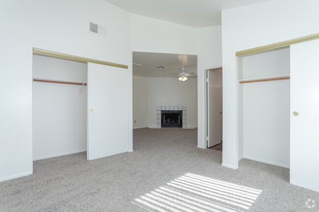 2BR, 2.5BA - 1667 SF Master Bedroom