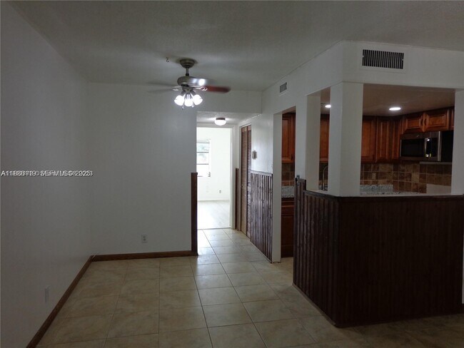 Photo - 2901 NW 47th Terrace Unidad 248B