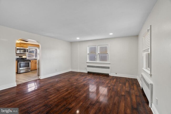 Photo - 238 Steward St