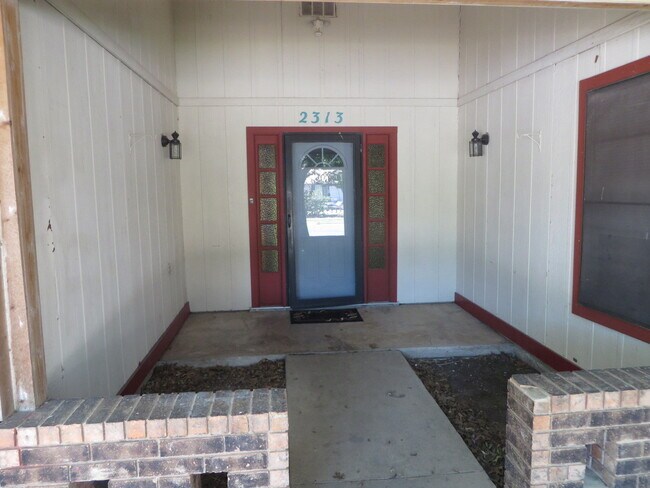 2313 Dover Rd