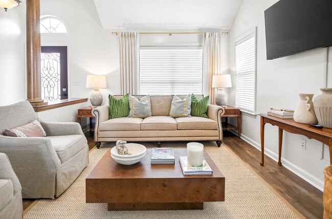 7367 Heathermoore Loop Unit SI ID1572290P