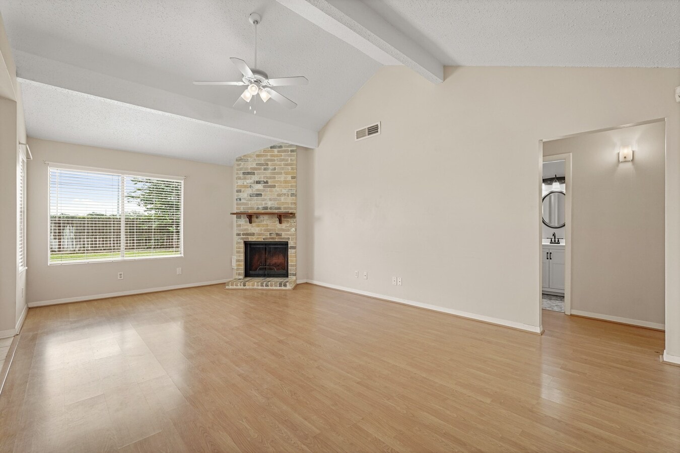 Photo - 2911 Garden Ln