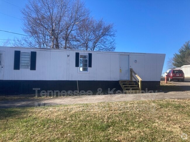 Building Photo - 1104 Columbia Ave Rental
