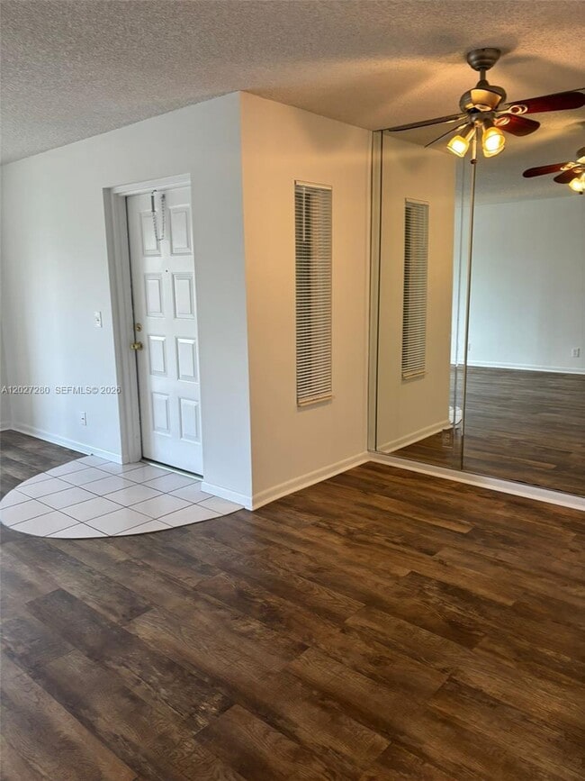 Photo - 718 Sunny Pine Way Unit H2