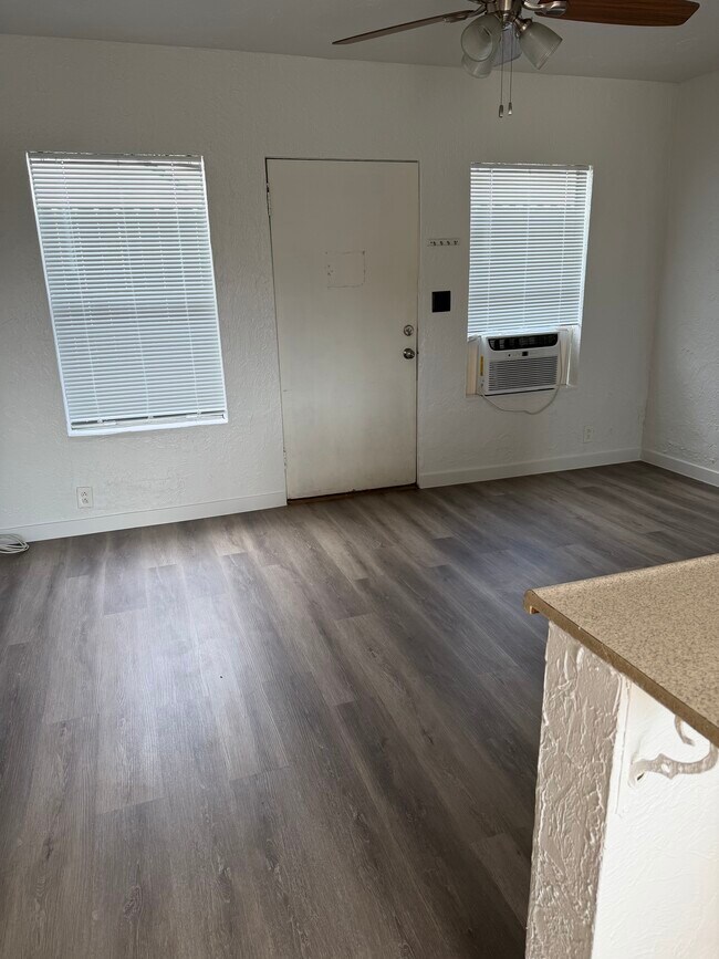 Photo - 10946 Otsego St Unit 2