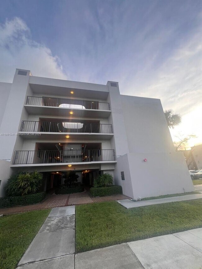 Photo - 8600 SW 133rd Avenue Rd