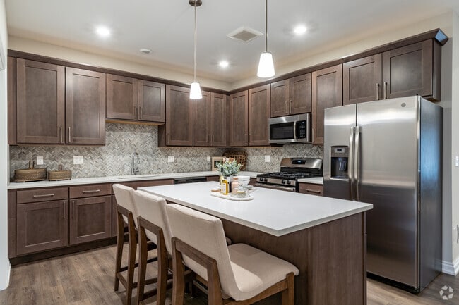 2BR, 2BA - 1,726SF